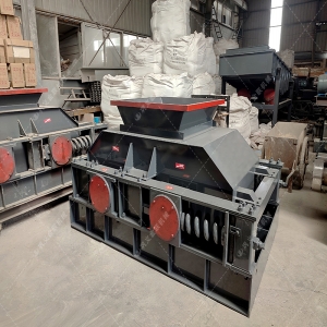 2PGC0809大型雙齒輥破碎機發貨圖片_發往山東濟寧_破碎石頭