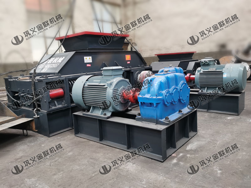 時(shí)產(chǎn)30噸對(duì)輥破碎機(jī)有哪些結(jié)構(gòu)，有哪些型號(hào)？