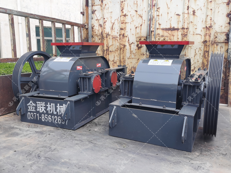 2PGC400X250小型雙齒輥破碎機發(fā)貨圖片_發(fā)往江蘇徐州_破碎玻璃