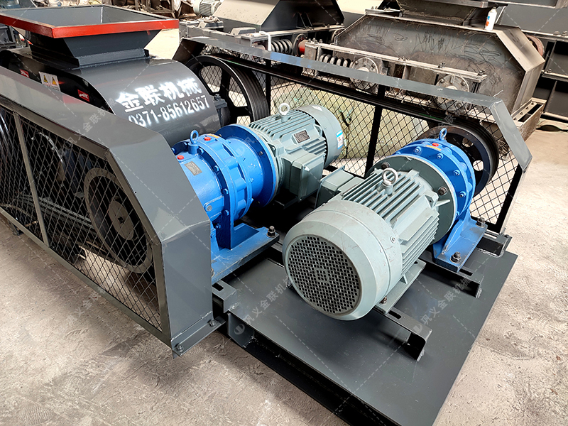 2PG400x400小型對輥破碎機發貨圖片_發往廣西雨林_破碎沙子