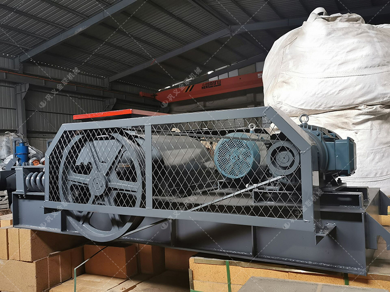 610X400對輥破碎機發貨圖片_發往甘肅蘭州_破碎金礦石