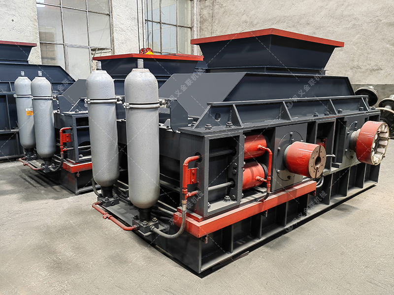 玄武巖制砂能替代河沙用于混凝土嗎？使用對輥破碎機怎么樣？