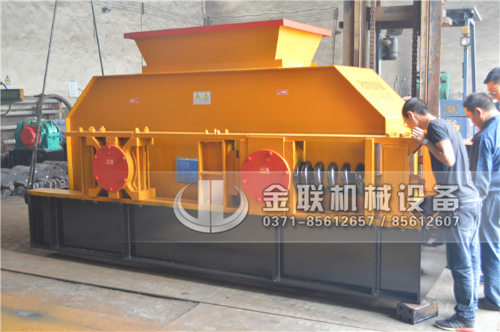  河卵石制砂機(jī)